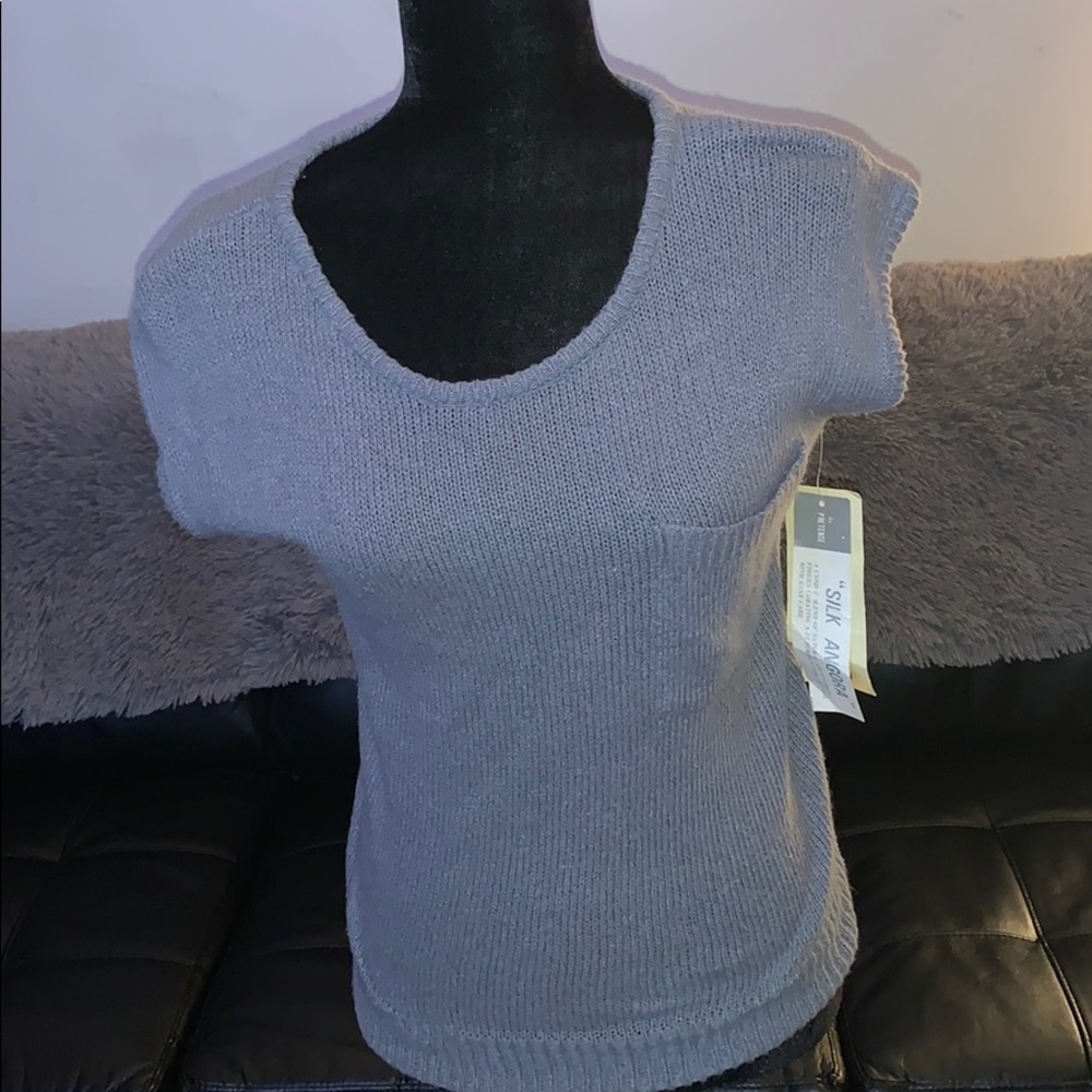 PRETENSE VINTAGE KNIT TOP NWT